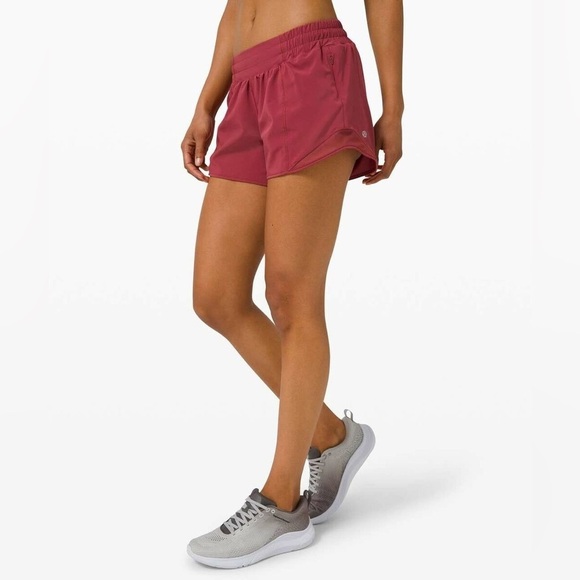 Pants - LULULEMON Hotty Hot 4" Short
